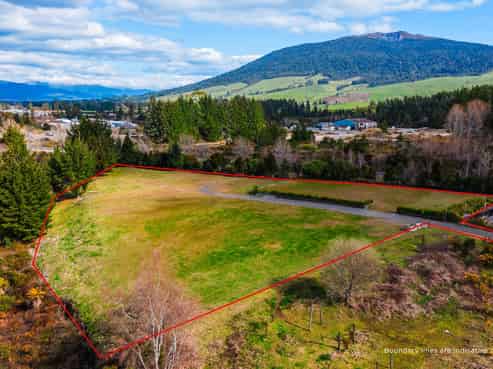 63 Topia Drive, Turangi