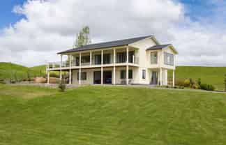 63A Knight Road, Dannevirke