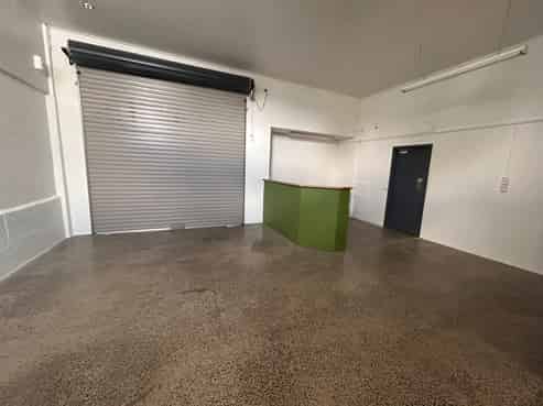 Showroom/Retail or Office Mosgiel