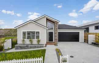 15 Pekanga Road, Millwater