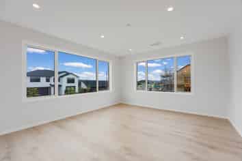 15 Pekanga Road, Millwater