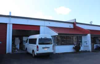 210 sqm Industrial unit Manukau/Wiri