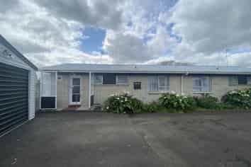 20b Poaka Avenue, Dinsdale