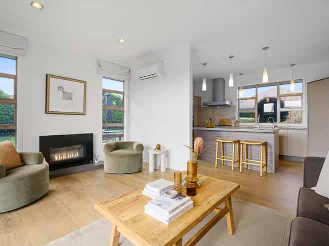 5 Cooper Crescent, Cambridge