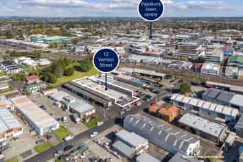 Versatile 220m² Industrial Space – Papakura