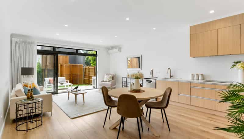 9 Hudson Bay Road, Hobsonville