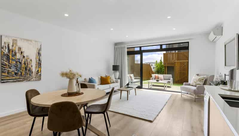 9 Hudson Bay Road, Hobsonville