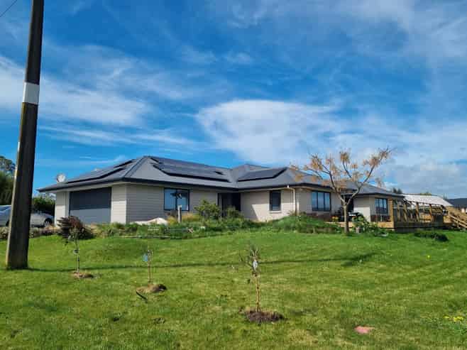 7 Lake View Road, Waipukurau