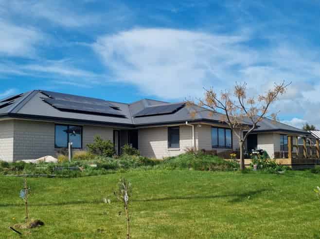 7 Lake View Road, Waipukurau