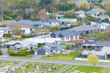 7 Lake View Road, Waipukurau