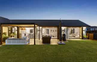 5 Canoe Lane, Riverhead