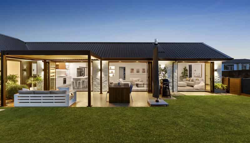 5 Canoe Lane, Riverhead