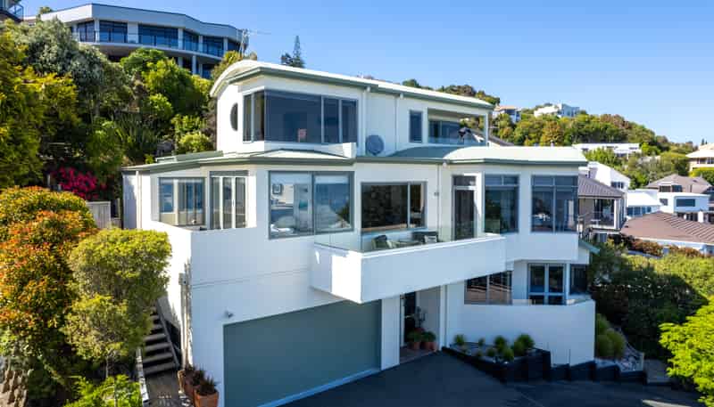 31 The Cliffs, Britannia Heights