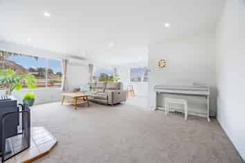 46 Awaruku Road, Torbay