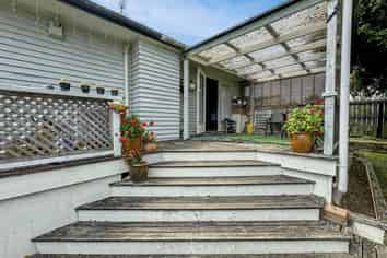 42 Bowater Place, Manurewa