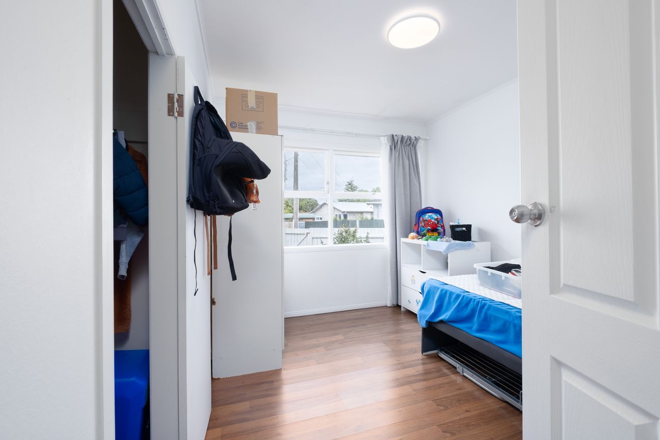 Solid Brick Beauty - Freehold, Standalone - Vista 6