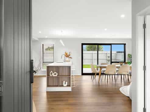 54 Freedom Drive, Kelvin Grove