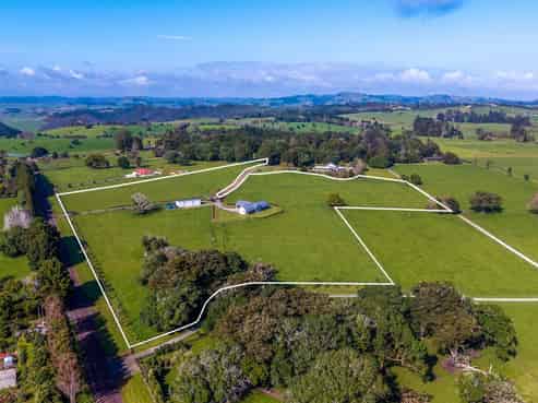 355a Waikaramu Road, Waimate North