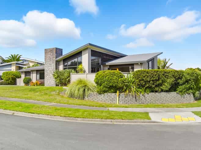 2 Cadastral Court, Paraparaumu