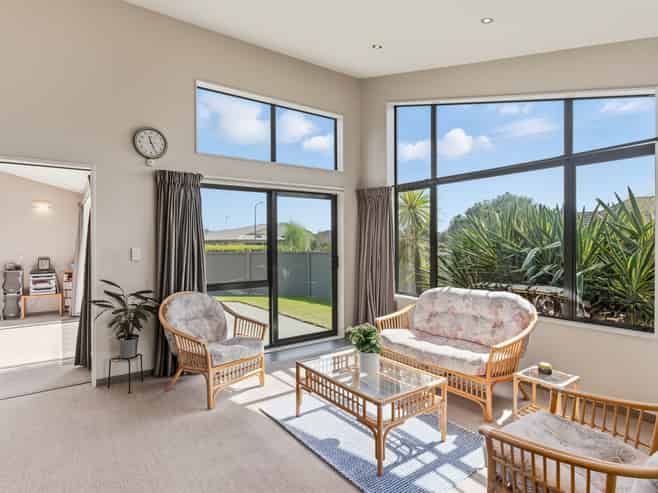 2 Cadastral Court, Paraparaumu