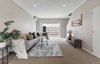 16 Whale Road, Mount Wellington