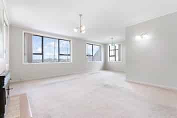 169 New Windsor Road, New Windsor