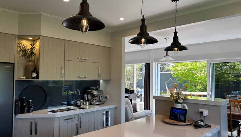 15A Russell Street, WHATAUPOKO