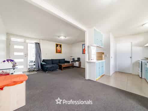 121-123J Bell Road, Waiwhetu