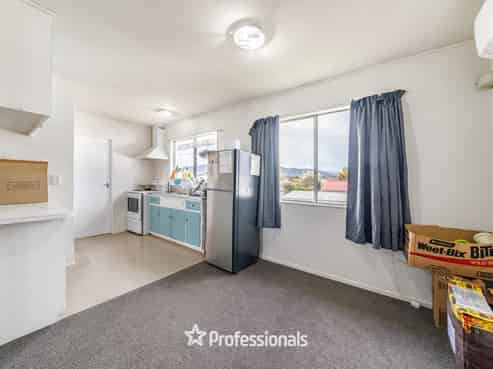 121-123J Bell Road, Waiwhetu