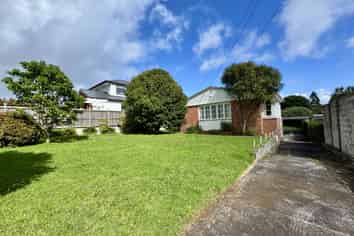 60 Te Kawa Road , One Tree Hill