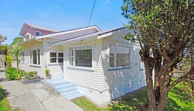 5 Shortland Street, Khandallah