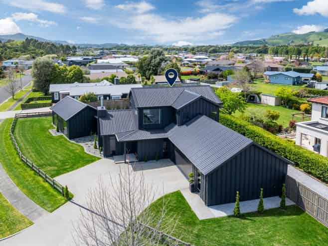 14 Pukeko Way, Kinloch