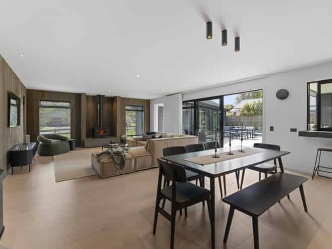 14 Pukeko Way, Kinloch