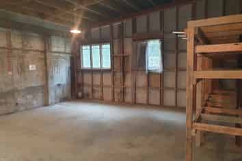 Contractors Workshop/Storage For Lease