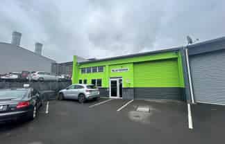 Savills | Tidy Penrose Unit – 472sqm