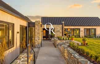 18 McKellar Drive, Jacks Point