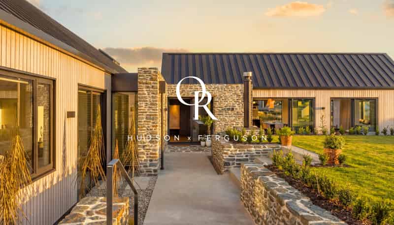 18 McKellar Drive, Jacks Point