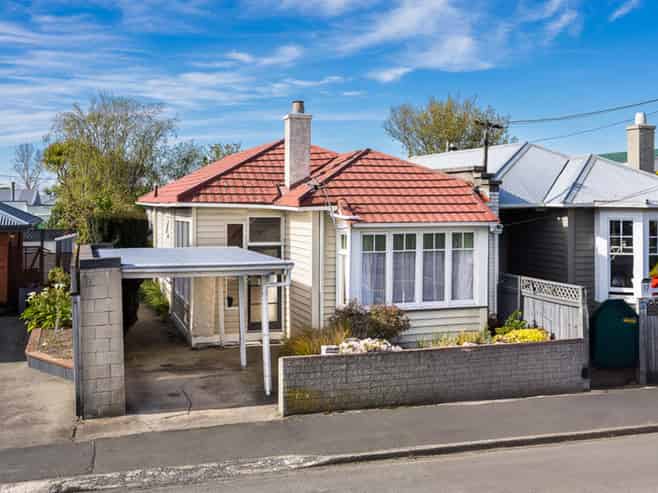 35A Macandrew Road, South Dunedin
