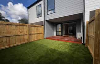 6/21 Divich Avenue, Te Atatu South