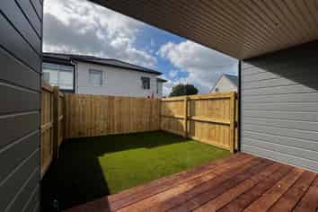 6/21 Divich Avenue, Te Atatu South