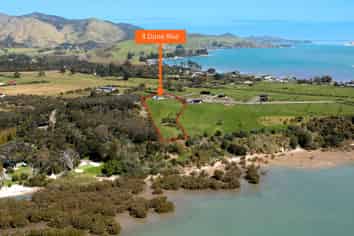 8 Dune Rise, OPONONI