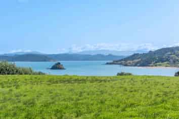 8 Dune Rise, OPONONI
