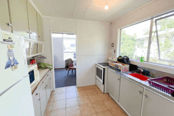 Auckland - Address withheld