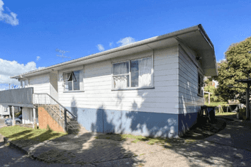 Auckland - Address withheld
