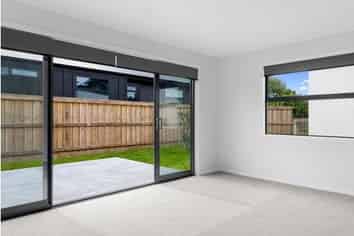 2/78 Sandwich Road, Saint Andrews