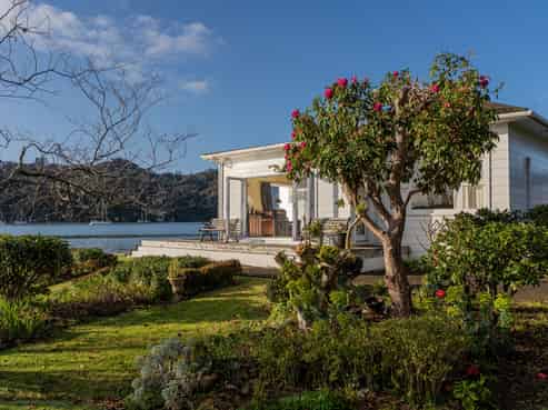 96 Albert Street, Whitianga