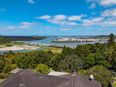 54 Eureka Place, Parahaki