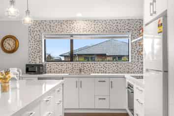 22C Dickens Street, Owhata