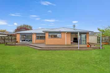 22C Dickens Street, Owhata