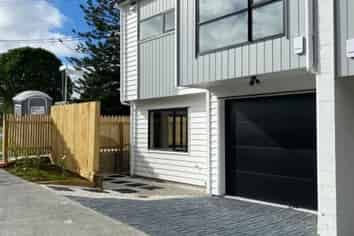 1/3 Arran  Street, Avondale